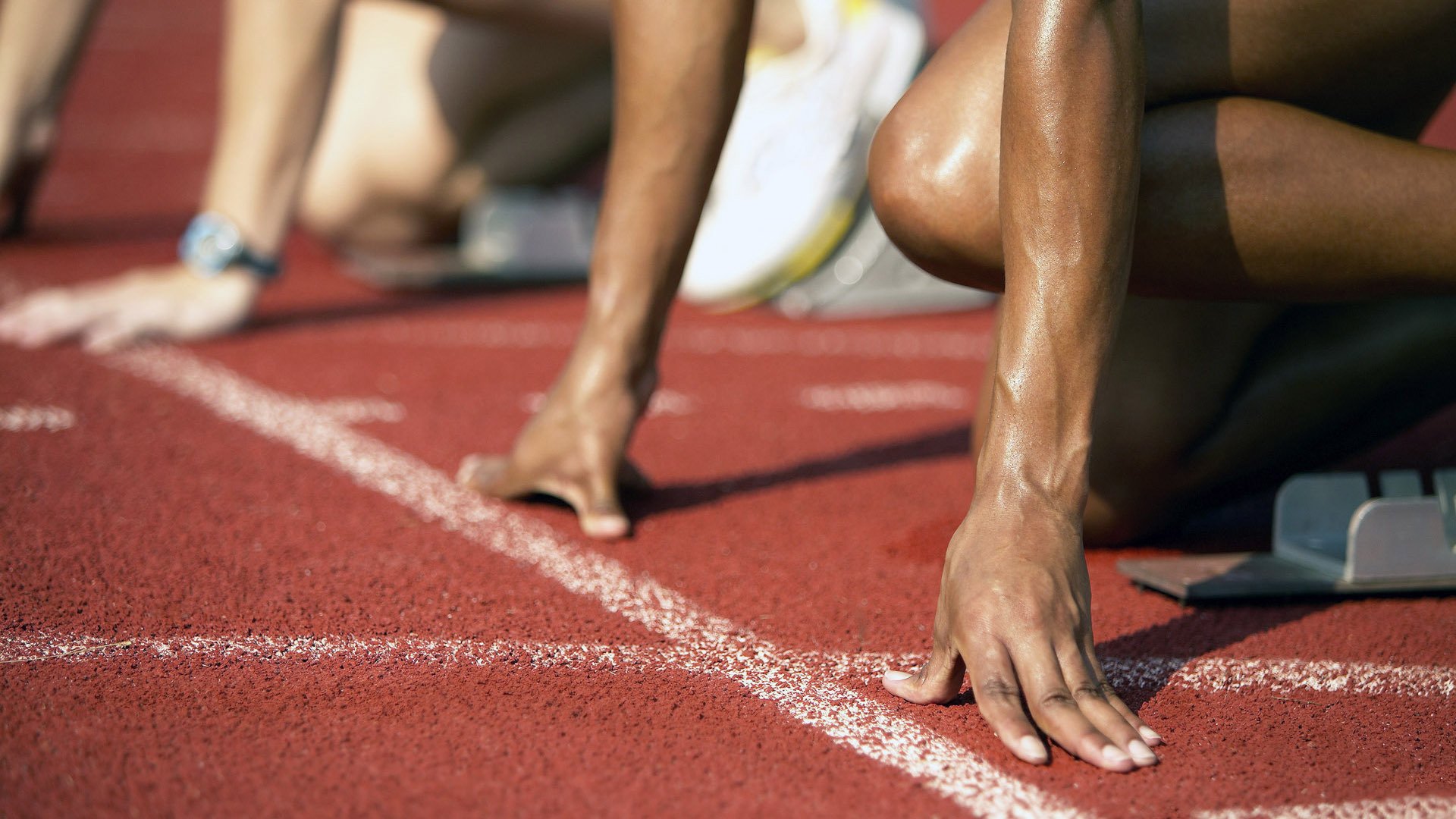 九游娱乐网站-冲刺在即,谁能笑到最后?,冲刺 意思