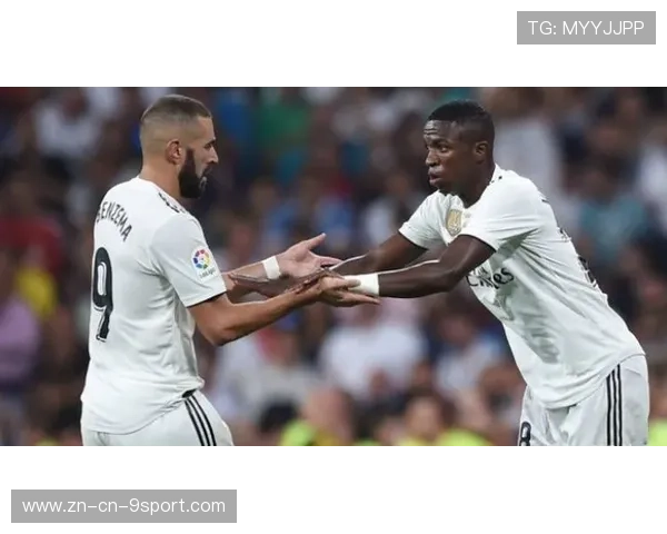 维尼修斯怒怼主帅阿隆索，或将告别皇马的背后玄机